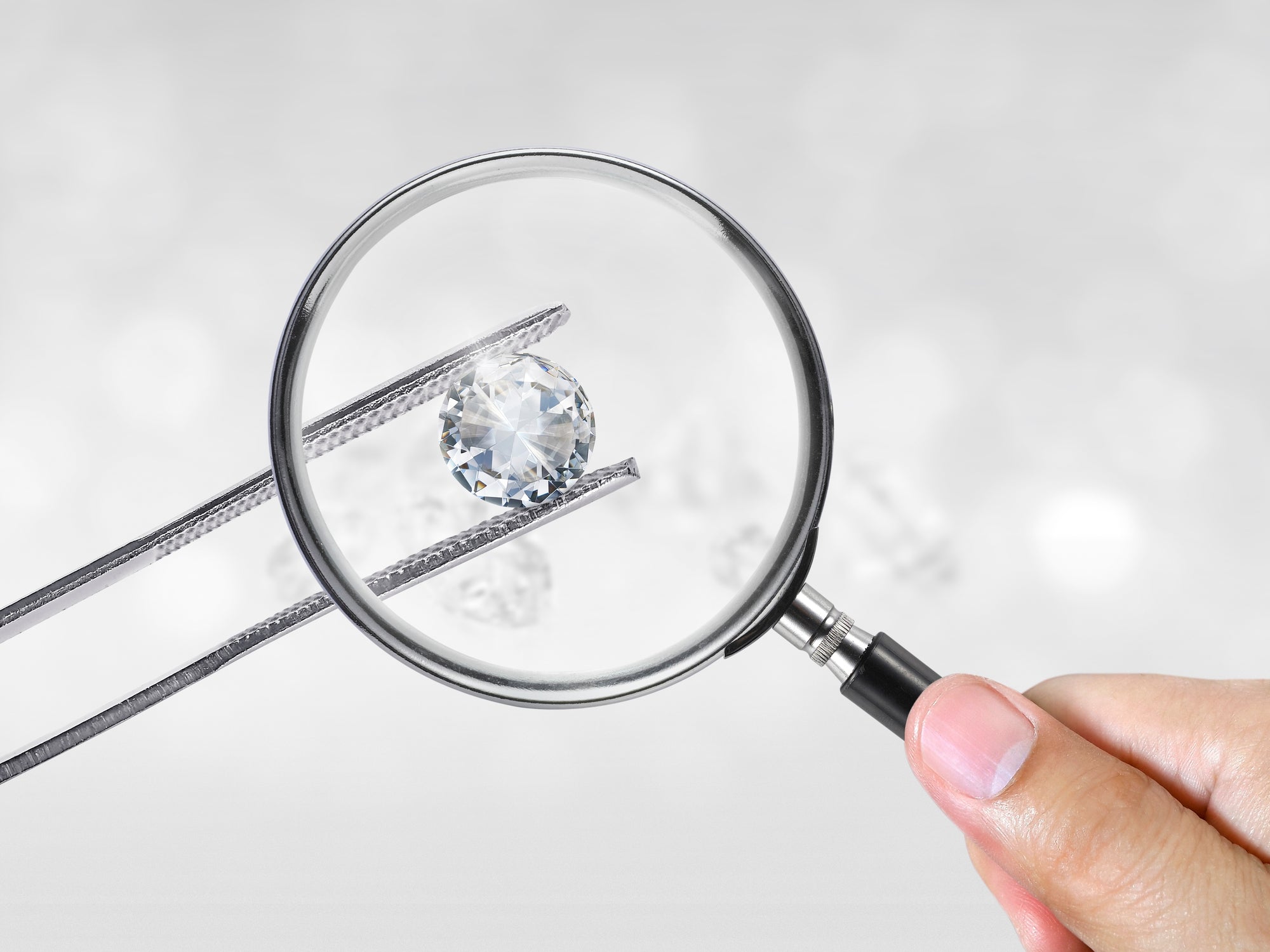 The Importance of Clarity in a Diamond: Unveiling Inner Beauty